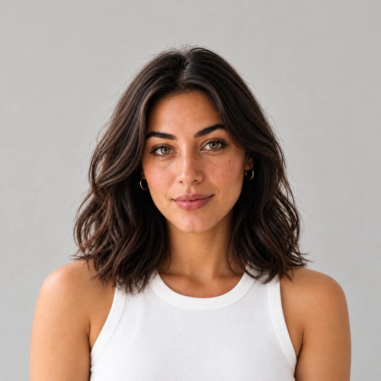 Portrait de Nora, exemple de personnage IA